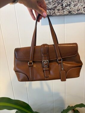 Coach Vintage Hamptons Satchel (6267) - Brown/Chestnut color.